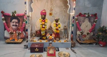 ११ - श्री विठ्ठल रुक्मिण प्रसिद्ध मंदिर